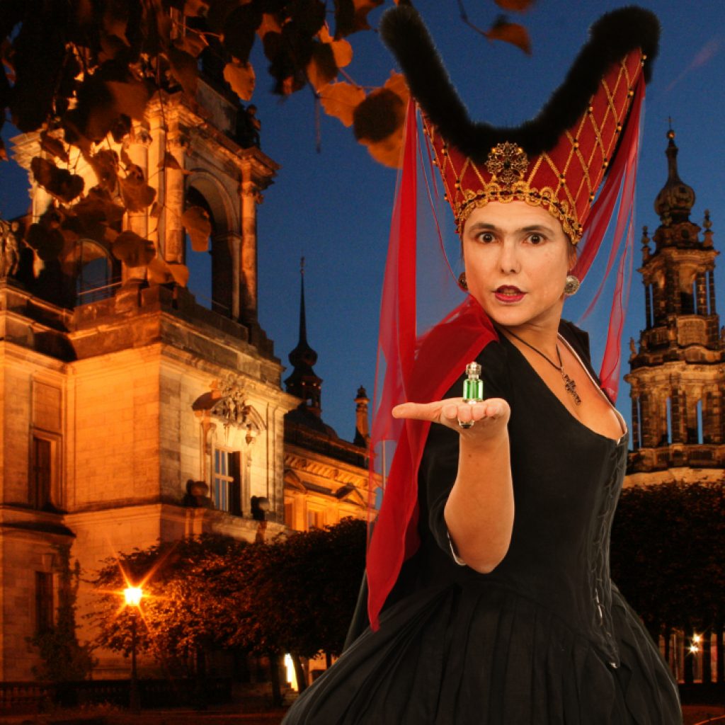 Hexendarstellerin in Dresden